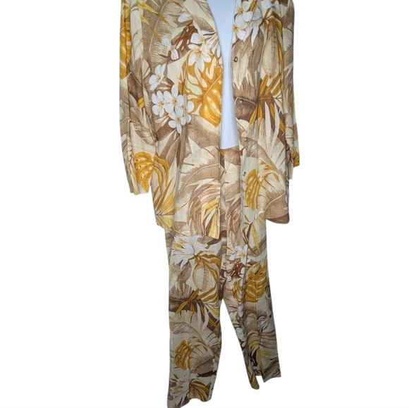 Company Ellen Tracy Tropical Print Women's Pantsuit - Picture 6 of 11
